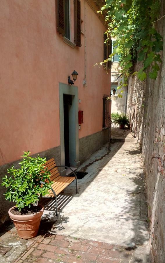 Casa "Le Tre Muse" Apartment Deruta Exterior foto